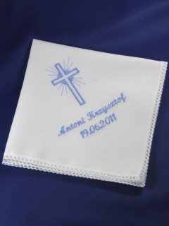 Haftowana szatka do chrztu [3]