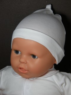 Czapeczka dziecięca gładka