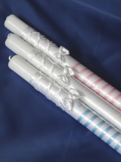 Ręcznie zdobiona świeca -atłas