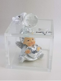 Aniołek w szklanym pudełeczku